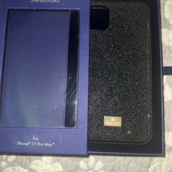 Swarovski cases for iPhone 11 Pro Max price for all 5 - Picture 2 of 6
